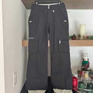 Special Blend 5k Waterproof technology Snowboard/Ski Pants in Black